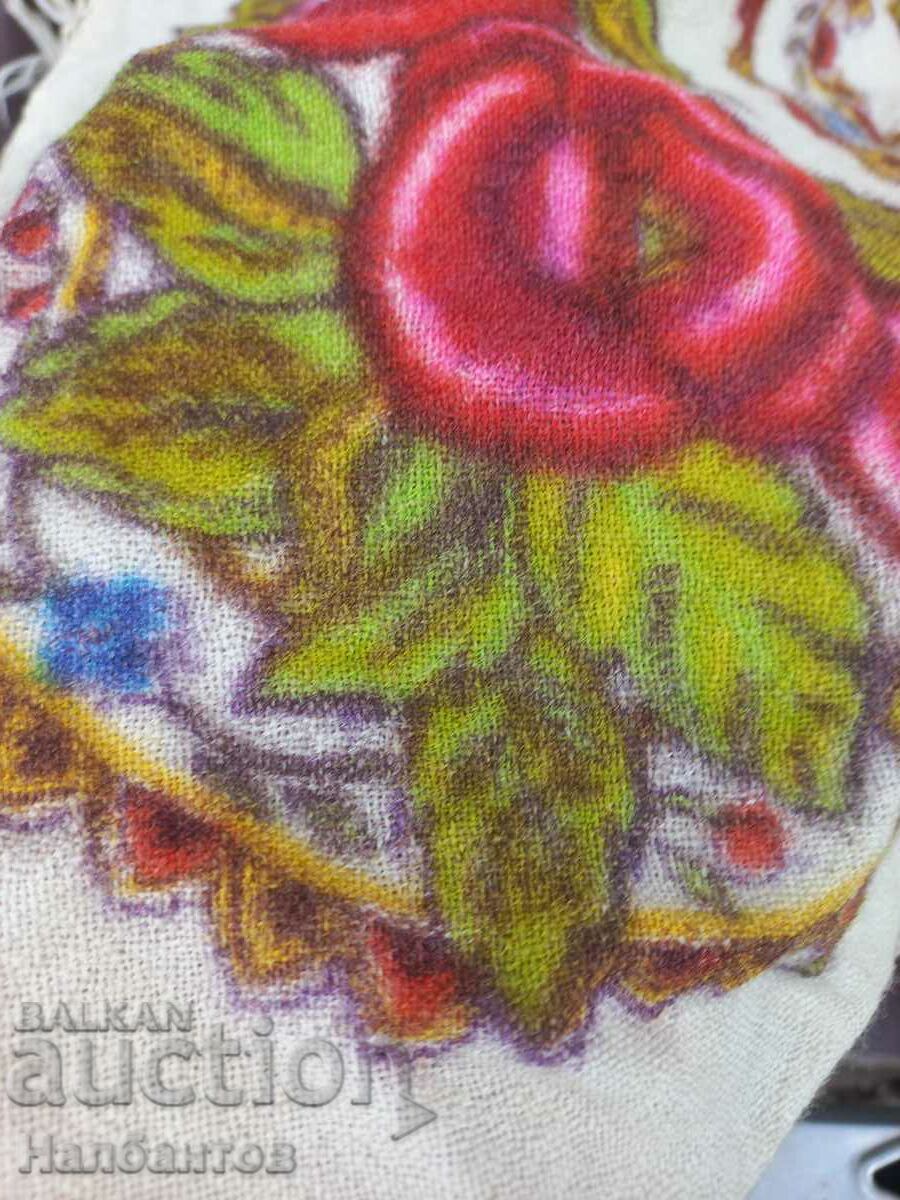 Delivery of OLD HEAD TOWEL SCARF WEAR