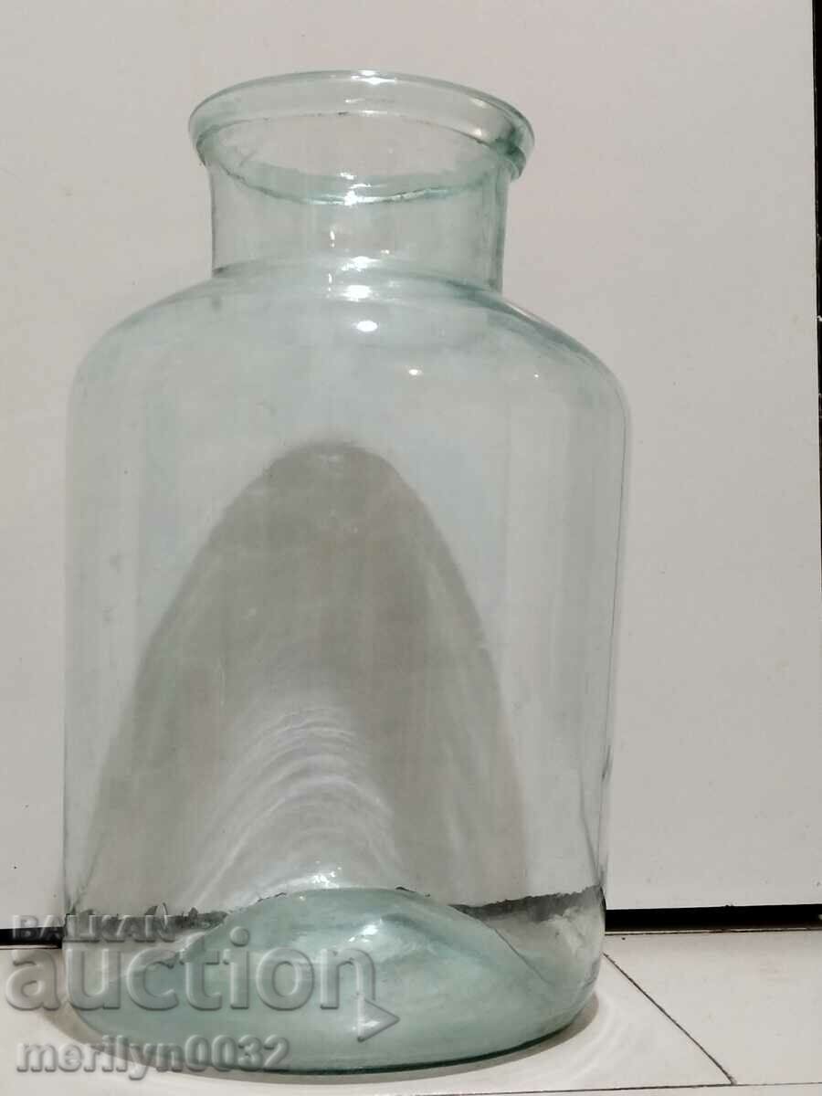 Borcan de sticlă din răchită antică cu preț 39.00 BGN | € 19.94 Borcan de sticlă din răchită antică cu preț 39.00 BGN | € 19.94