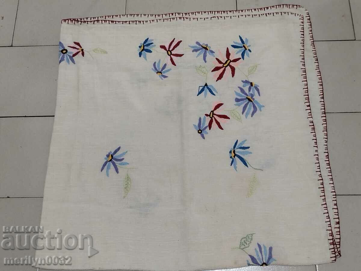 Old embroidered tablecloth milo Bulgarian embroidery carpet with price 62.00 BGN | € 31.70 Old embroidered tablecloth milo Bulgarian embroidery carpet with price 62.00 BGN | € 31.70