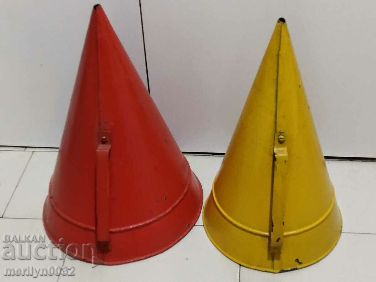 Old metal bin, a pair of 2 pieces, from a park early in the 1960s, NRB with price 79.00 BGN | € 40.39 Old metal bin, a pair of 2 pieces, from a park early in the 1960s, NRB with price 79.00 BGN | € 40.39