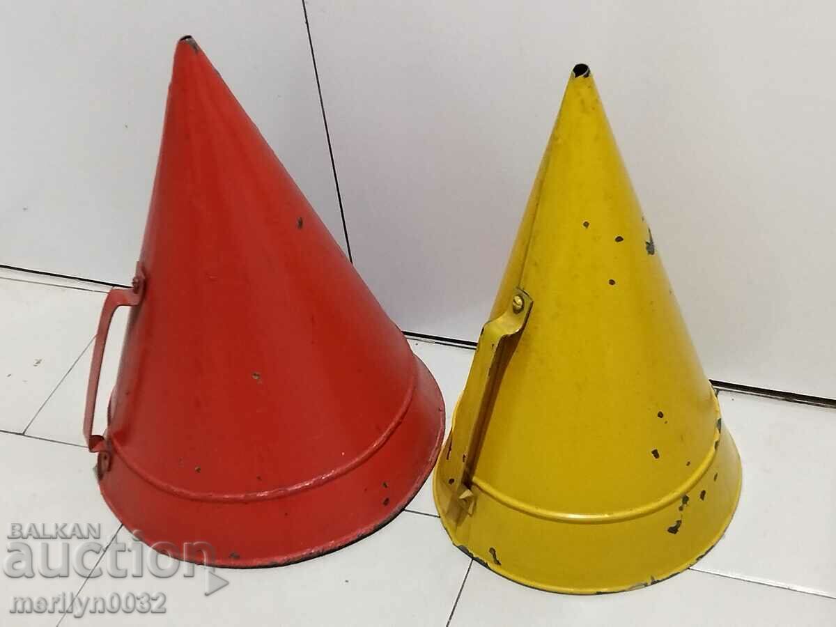 Delivery of Old metal bin, a pair of 2 pieces, from a park early in the 1960s, NRB Delivery of Old metal bin, a pair of 2 pieces, from a park early in the 1960s, NRB