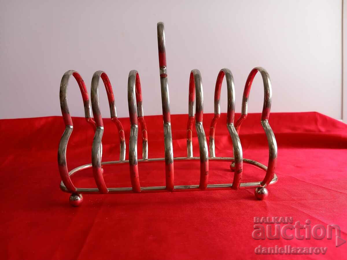 Auction  Old English BROKEN Baked Slice Stand 2