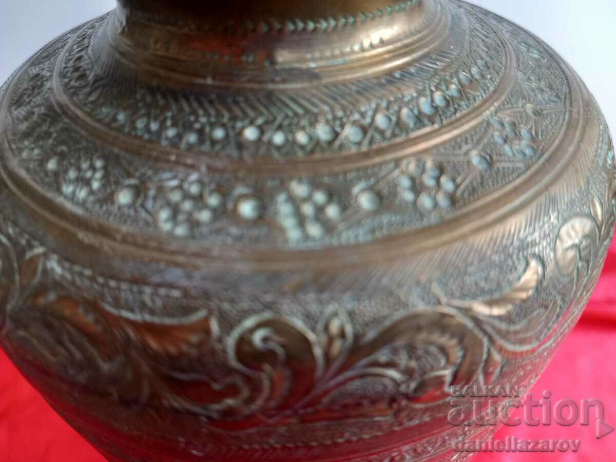 Auction Rare Antique PERSIAN Dish, Vase Auction Rare Antique PERSIAN Dish, Vase