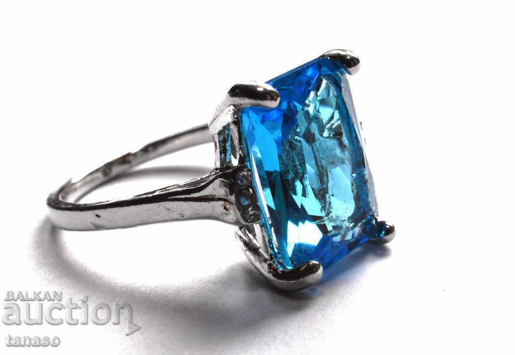 Ring with large aquamarine, white rhodium plating #60 - 5 Ring with large aquamarine, white rhodium plating #60 - 5