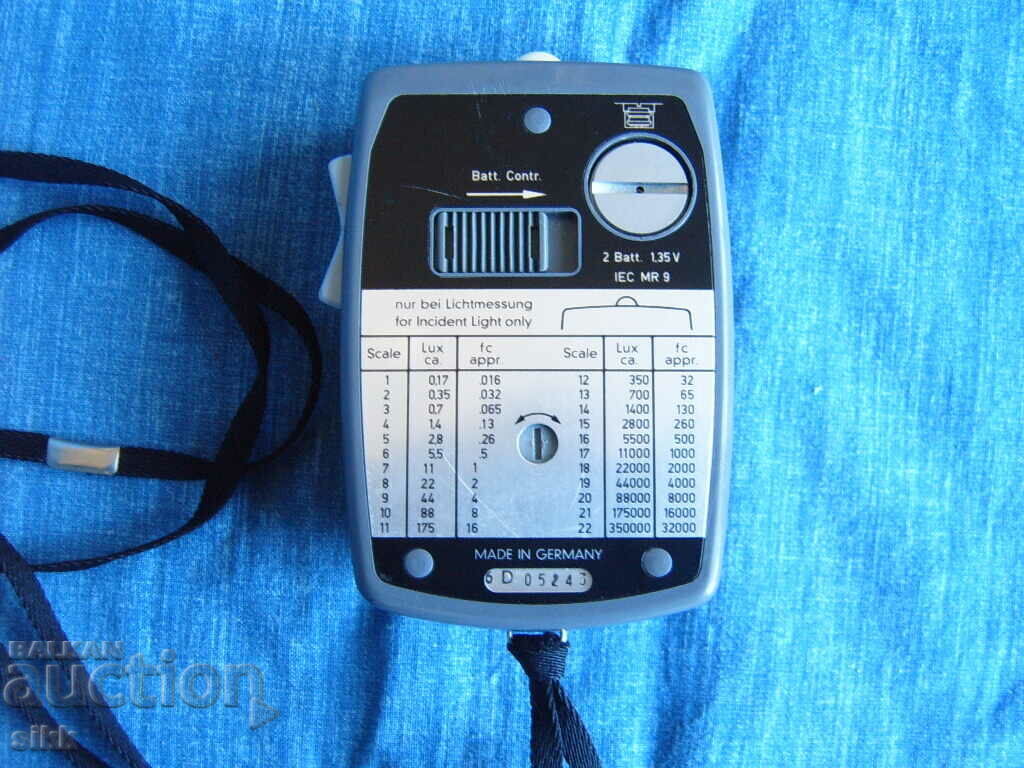 Auction Lunasix 3 light meter Auction Lunasix 3 light meter