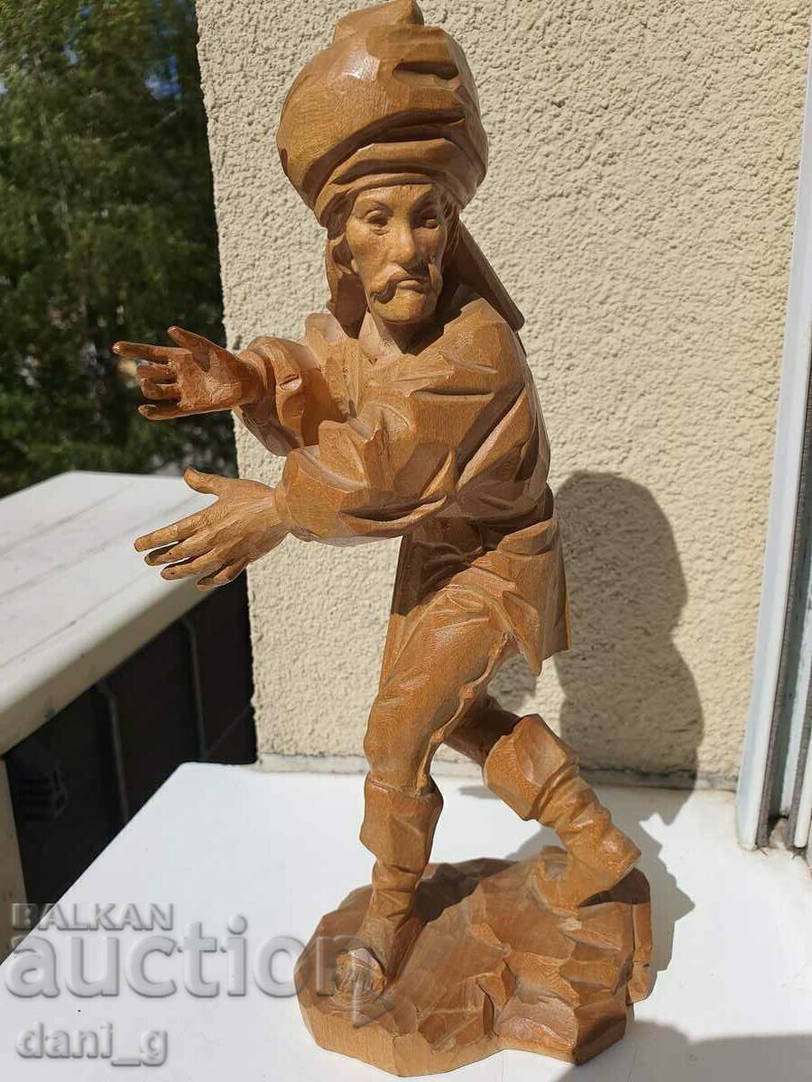 Wood carving handmade with price 200.00 BGN | € 102.26 Wood carving handmade with price 200.00 BGN | € 102.26