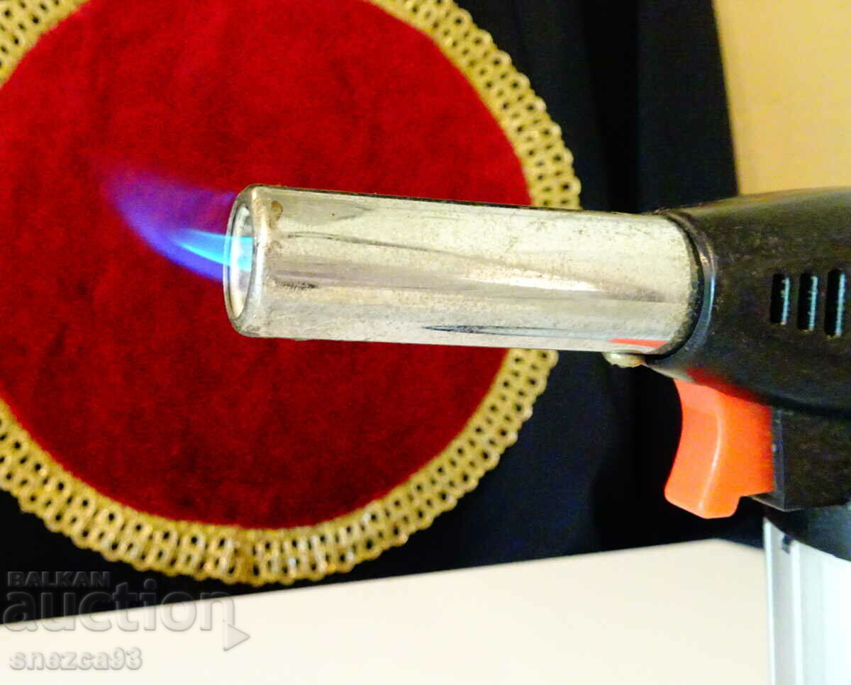 Gas burner 17.5 cm, perfect. with price 11.00 BGN | € 5.62 Gas burner 17.5 cm, perfect. with price 11.00 BGN | € 5.62