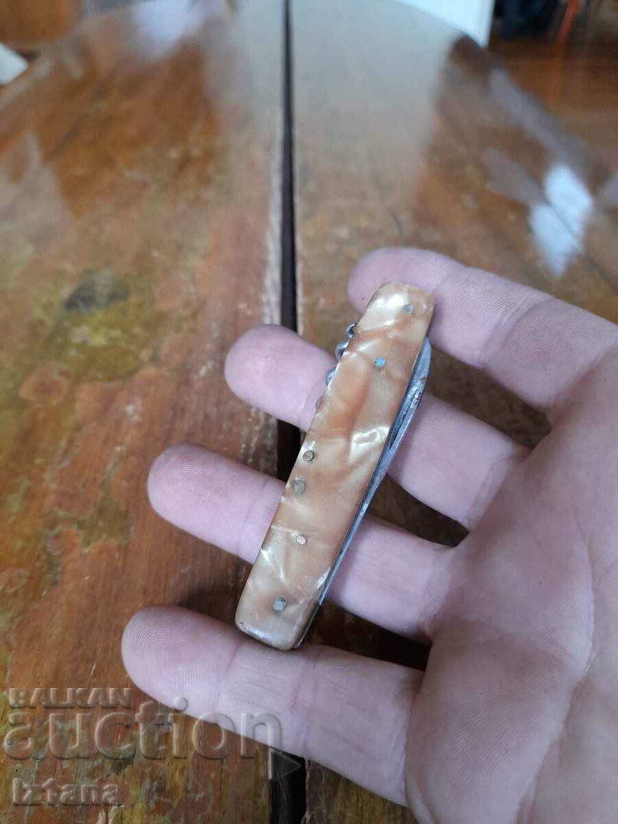 Old pocket knife, blade, blade with price 22.00 BGN | € 11.25 Old pocket knife, blade, blade with price 22.00 BGN | € 11.25