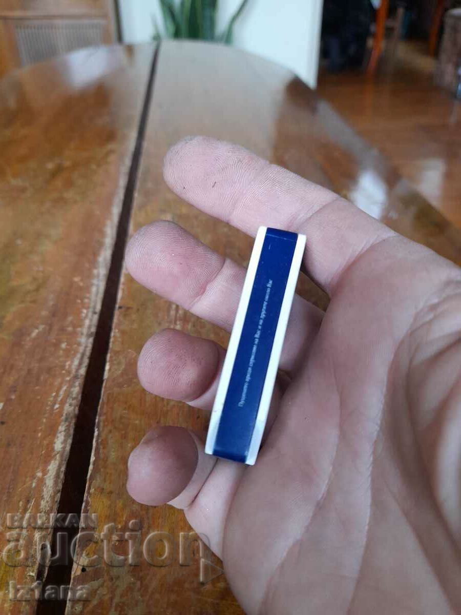 Auction Victory lighter Auction Victory lighter