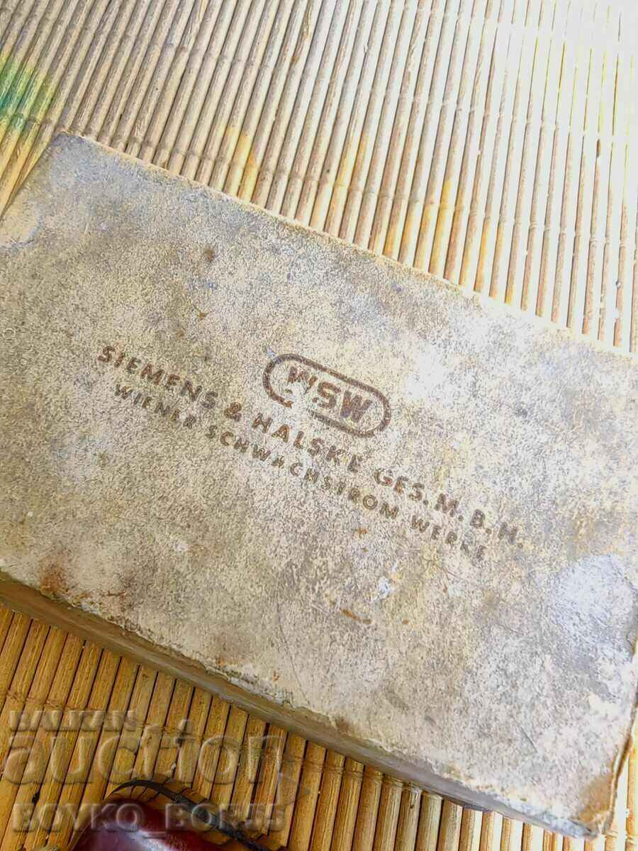 Παράδοση Vintage μηχανή ακονίσματος λεπίδων Siemens&Halske