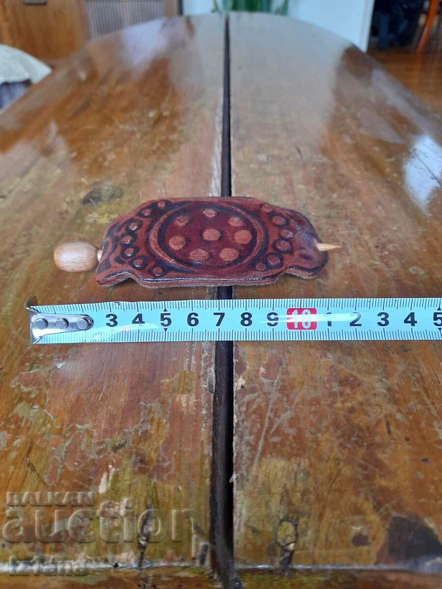 Old barrette, hairpin with price 11.00 BGN | € 5.62