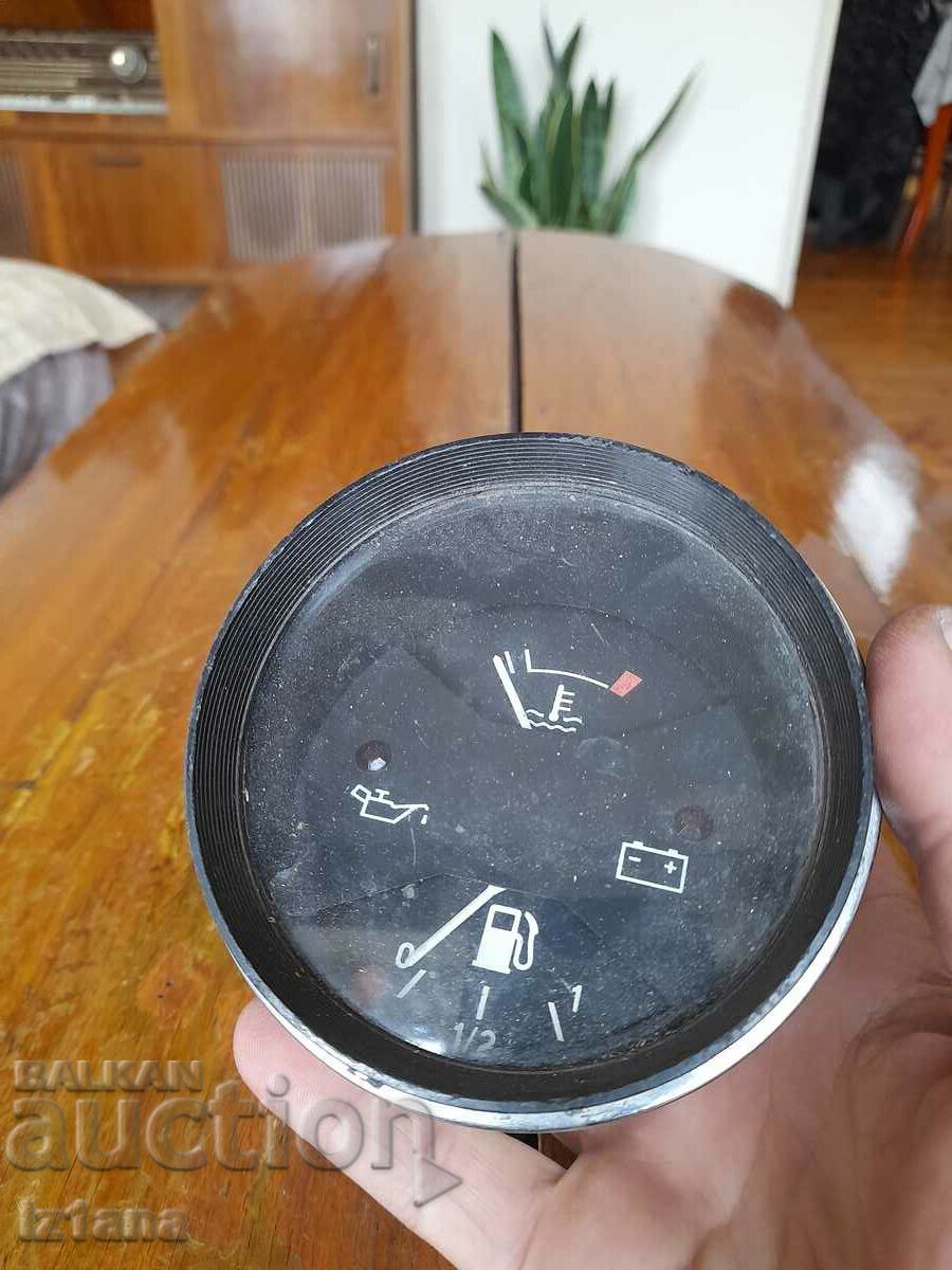 Old car control unit Lada, Lada, VAZ with price 27.00 BGN | € 13.80 Old car control unit Lada, Lada, VAZ with price 27.00 BGN | € 13.80