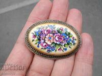 OLD BROOCH HAND PAINTED PORCELAIN WITH SILVER MOUNTING