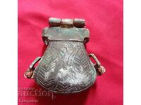 Praf de pușcă, petardă