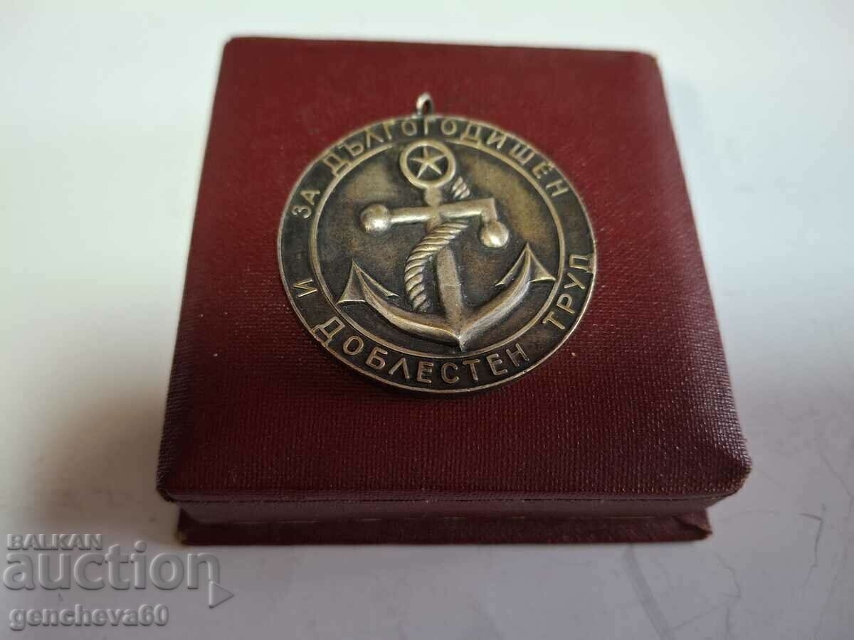 Rare medal for 15 years of honorable work in the Bulgarian Merchant Fleet (BMF) in a box - 6 Rare medal for 15 years of honorable work in the Bulgarian Merchant Fleet (BMF) in a box - 6