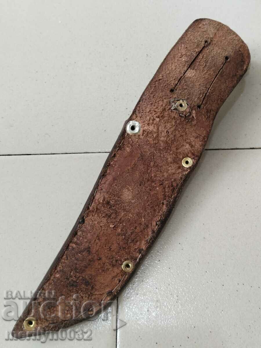 Hunting knife with a deer antler handle - 6