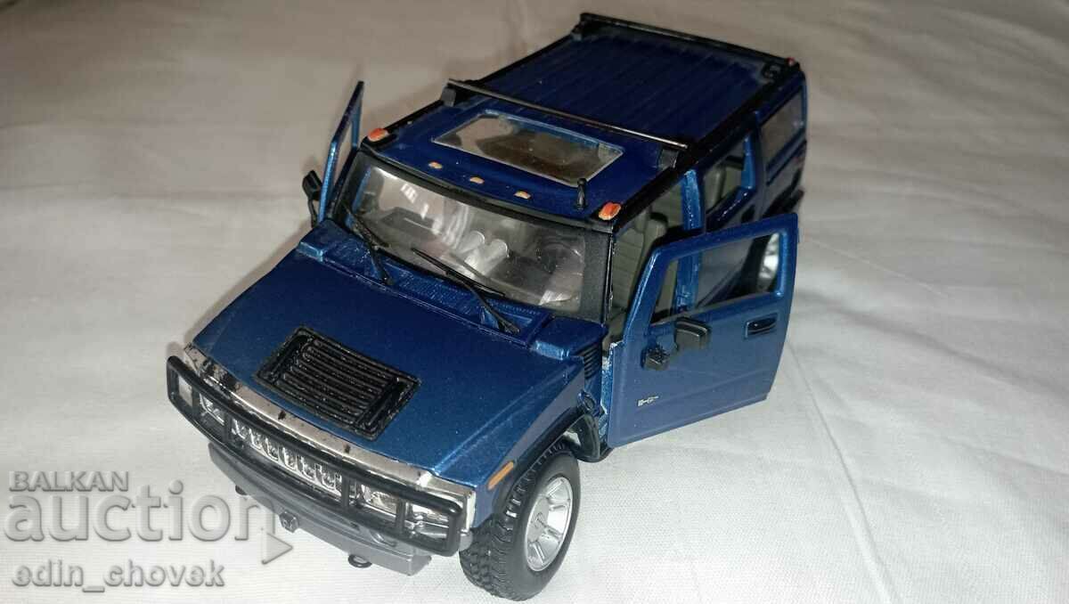 1/27 Maisto Hummer H2