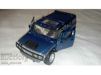 1/27 Maisto Hummer H2