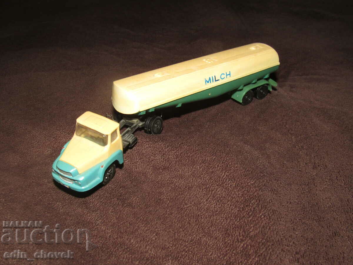 1/87 HO Espewe GDR soc DDR camion TIR rezervor.