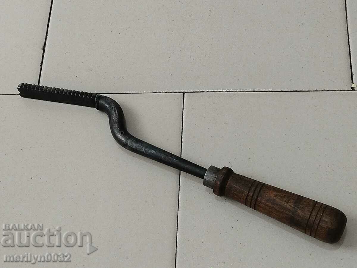 Dosar pentru montarea butoiului la atelierul box army cu preț € 52.28 | 102.25 BGN