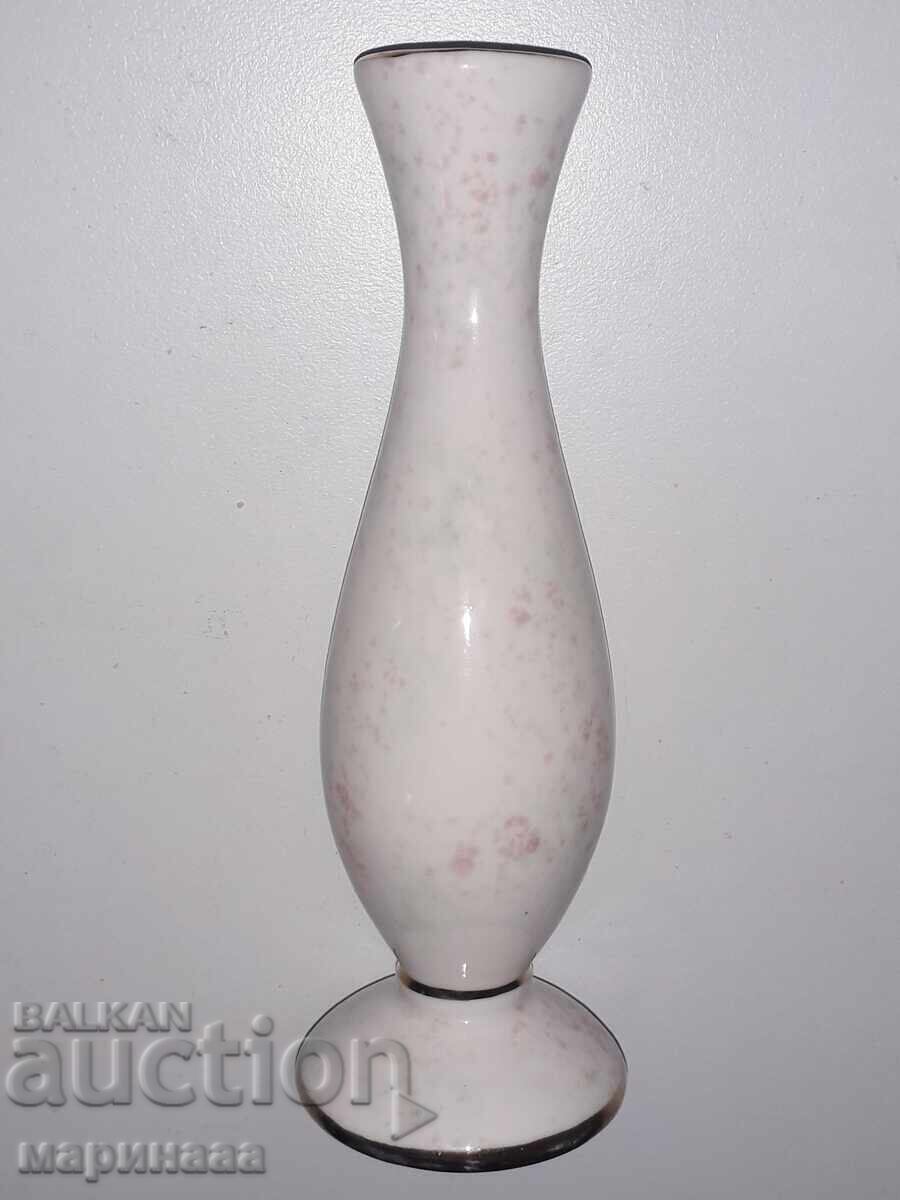 VAZICKA. SOLID PORCELAIN. THE GOLD VAZICKA. SOLID PORCELAIN. THE GOLD