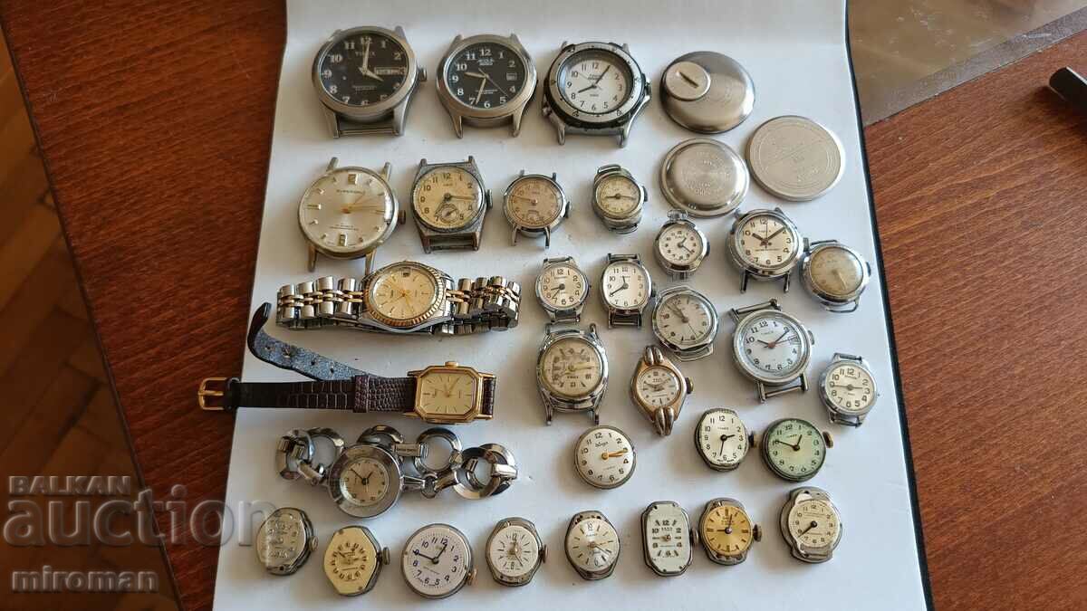 Sale - Large lot of clocks and parts movements