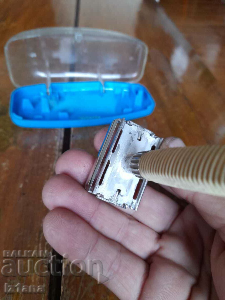 bătrânul aparat de ras Gillette - 6