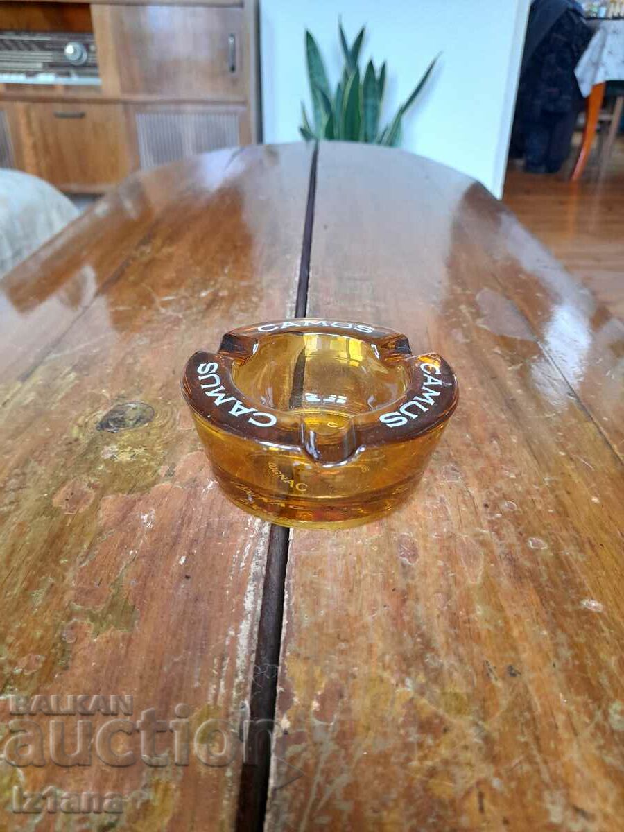 Old Camus ashtray with price 32.00 BGN | € 16.36 Old Camus ashtray with price 32.00 BGN | € 16.36