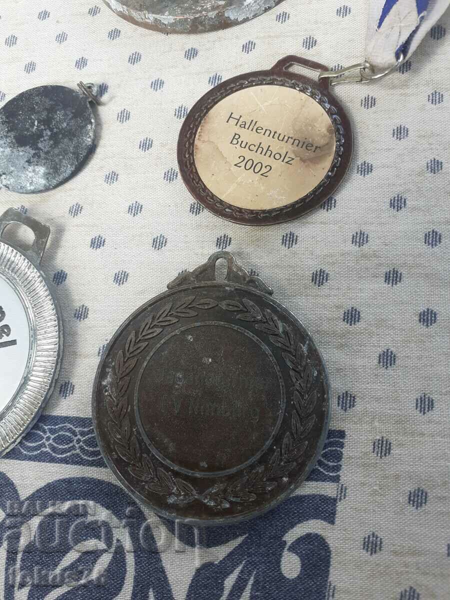 Auction Lot of medals and plaques Auction Lot of medals and plaques