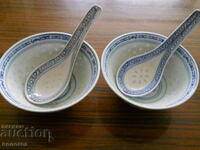 Porcelain bowls with spoons - China (fine porcelain)