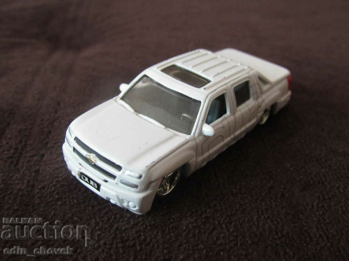 1/64 Jada Chevrolet Avalanche