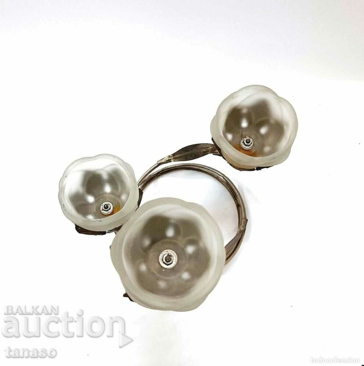 Delivery of Beautiful triple candlestick (15.1) Delivery of Beautiful triple candlestick (15.1)