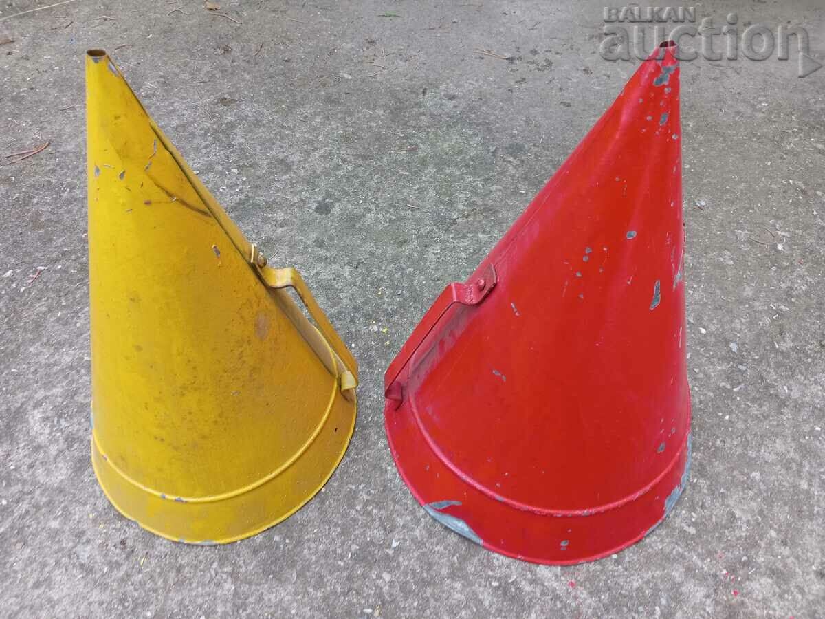 Old metal bin, a pair of 2 pieces, from a park early in the 1960s, NRB - 5 Old metal bin, a pair of 2 pieces, from a park early in the 1960s, NRB - 5