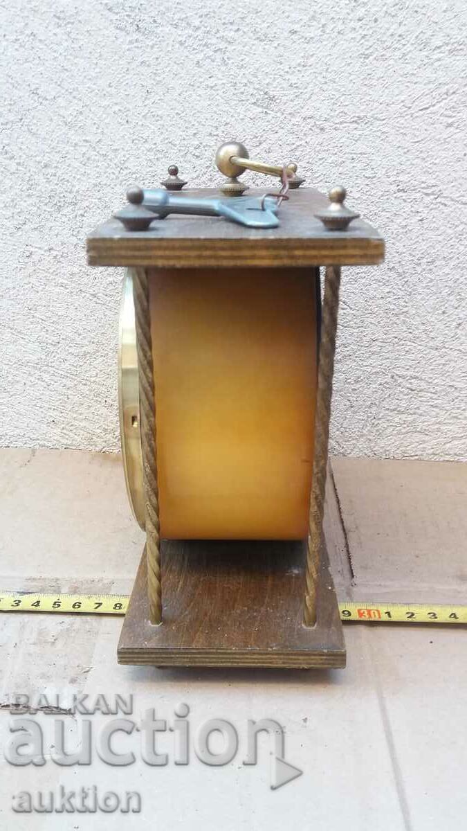 Доставка на КАМИНЕН ЧАСОВНИК "ВЕСНА" РУСКИ Доставка на КАМИНЕН ЧАСОВНИК "ВЕСНА" РУСКИ