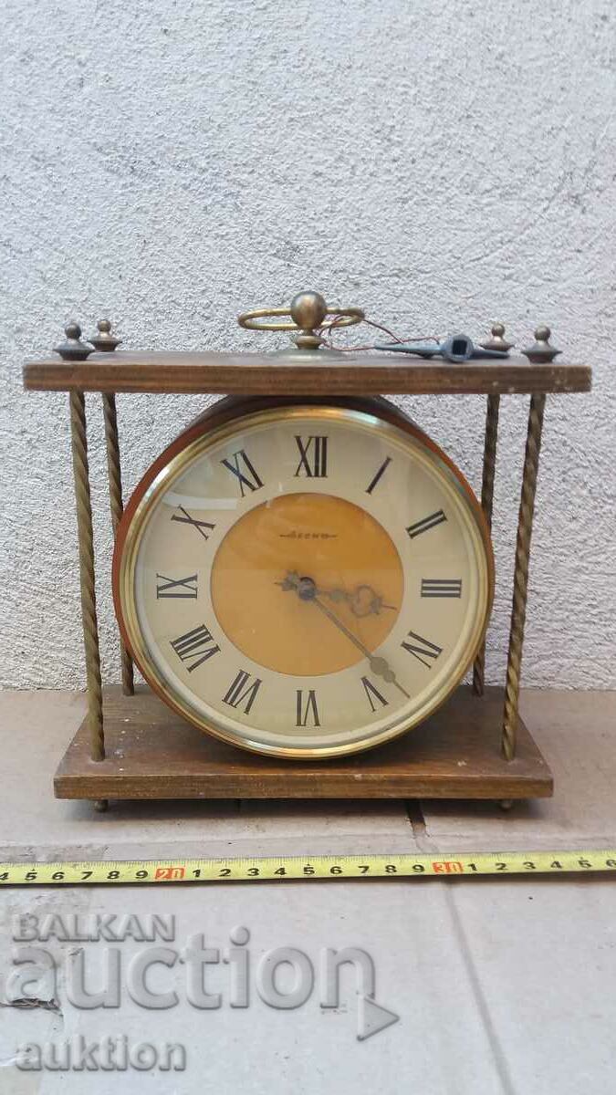 FIREPLACE CLOCK "VESNA" RUSSIAN