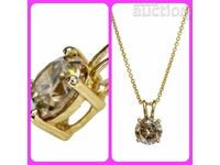 Women's gold necklace with a HUGE 1.54ct DIAMOND.