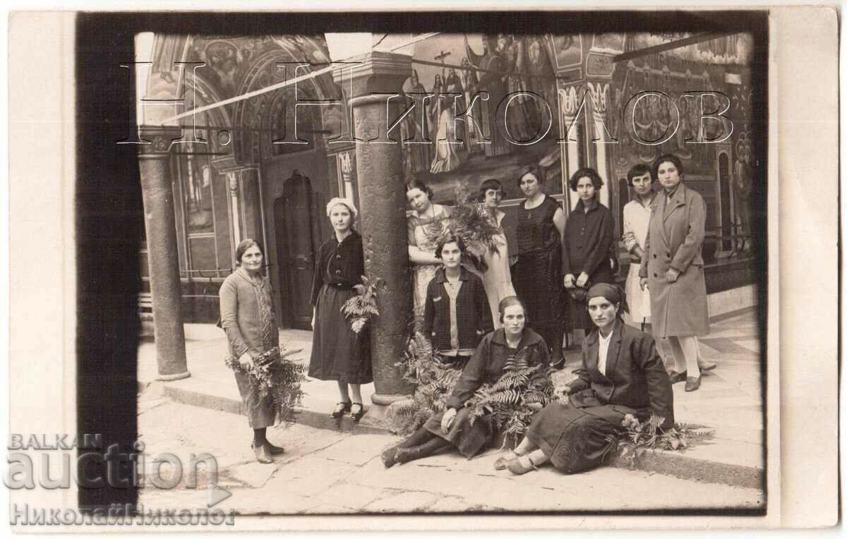 1927 FOTO VECHE MĂNĂSTIREA TROYANĂ PELERINI G905