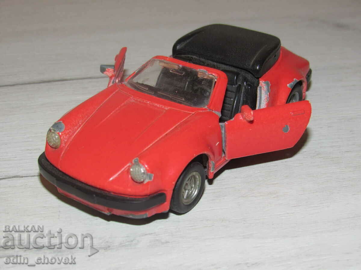 1/36 MC Toy Porsche 911 SC