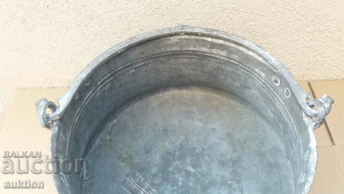 Auction WROUGHT COPPER, BOILER - EXCELLENT LARGE MASSIVE REVIVAL Auction WROUGHT COPPER, BOILER - EXCELLENT LARGE MASSIVE REVIVAL