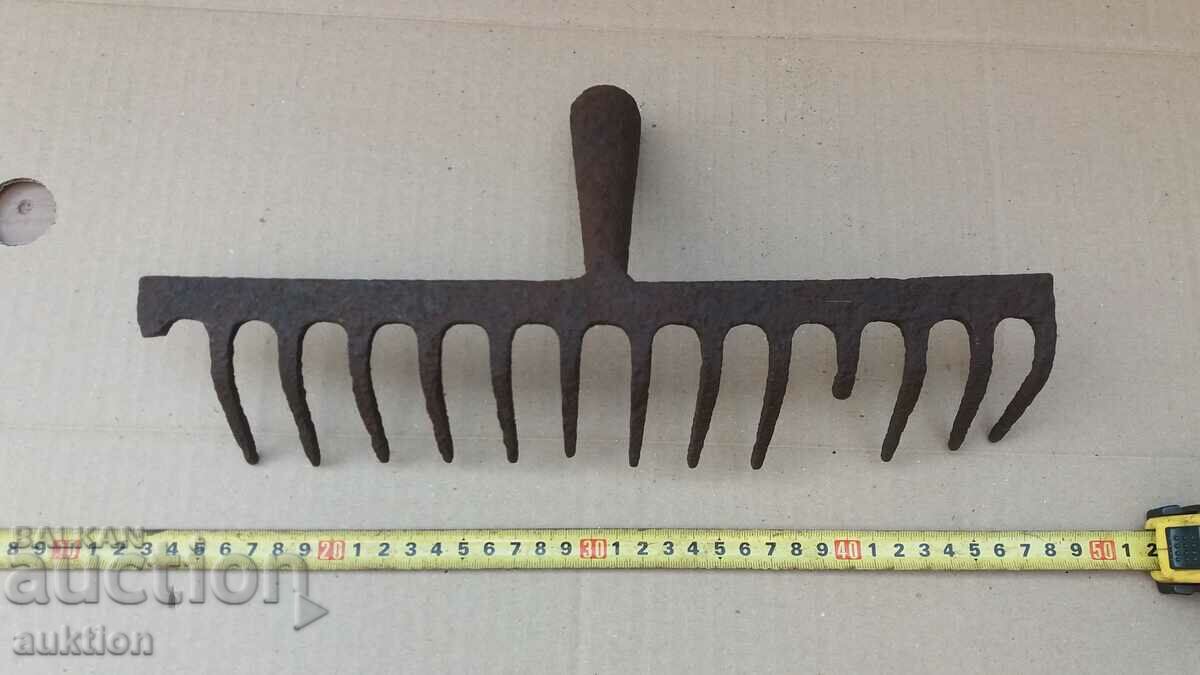 FORGED RIVET RATCHET with price 6.99 BGN | € 3.57 FORGED RIVET RATCHET with price 6.99 BGN | € 3.57