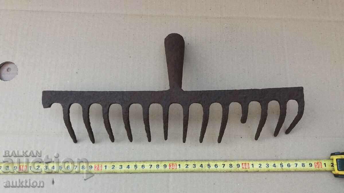 Auction FORGED RIVET RATCHET Auction FORGED RIVET RATCHET
