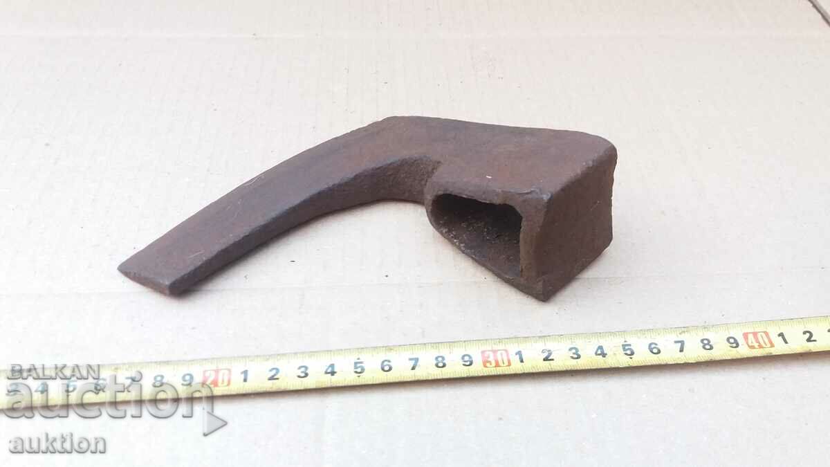 Delivery of OLD SOLID AX, TOOL Delivery of OLD SOLID AX, TOOL