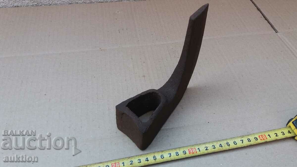 OLD SOLID AX, TOOL - 5 OLD SOLID AX, TOOL - 5