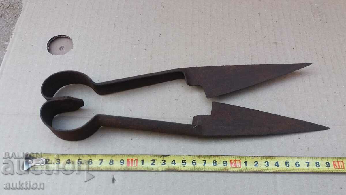 Аукцион СТАРА НОЖИЦА ЗА СТРИГАНЕ НА ОВЦЕ