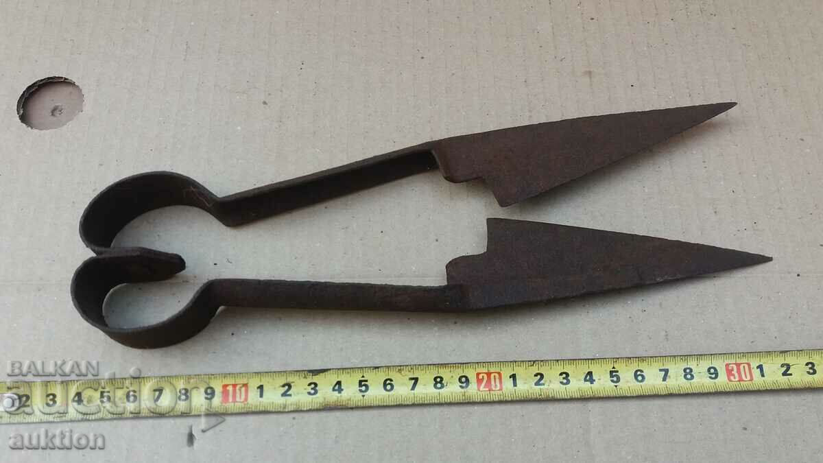 СТАРА НОЖИЦА ЗА СТРИГАНЕ НА ОВЦЕ - 6