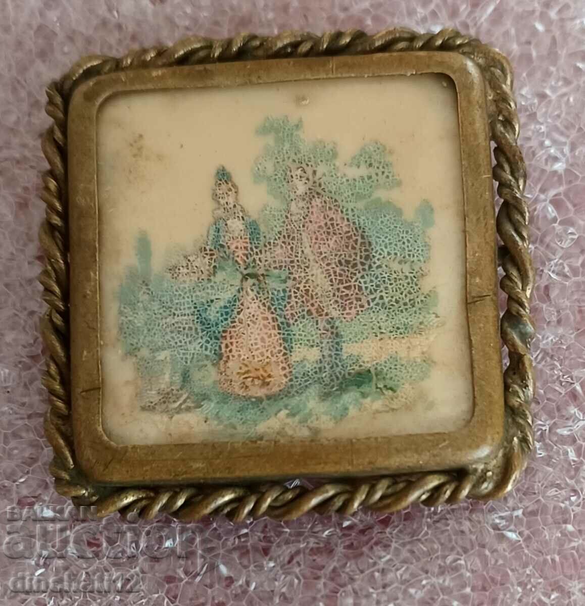 Auction Old brooch - Badge Auction Old brooch - Badge