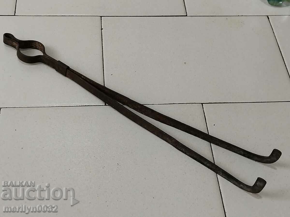 Аукцион Стар дилаф, маша, ковано желязо за пешник Аукцион Стар дилаф, маша, ковано желязо за пешник