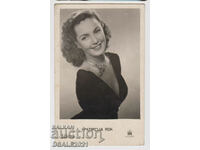 old Postcard actress Patricia Roc /71173