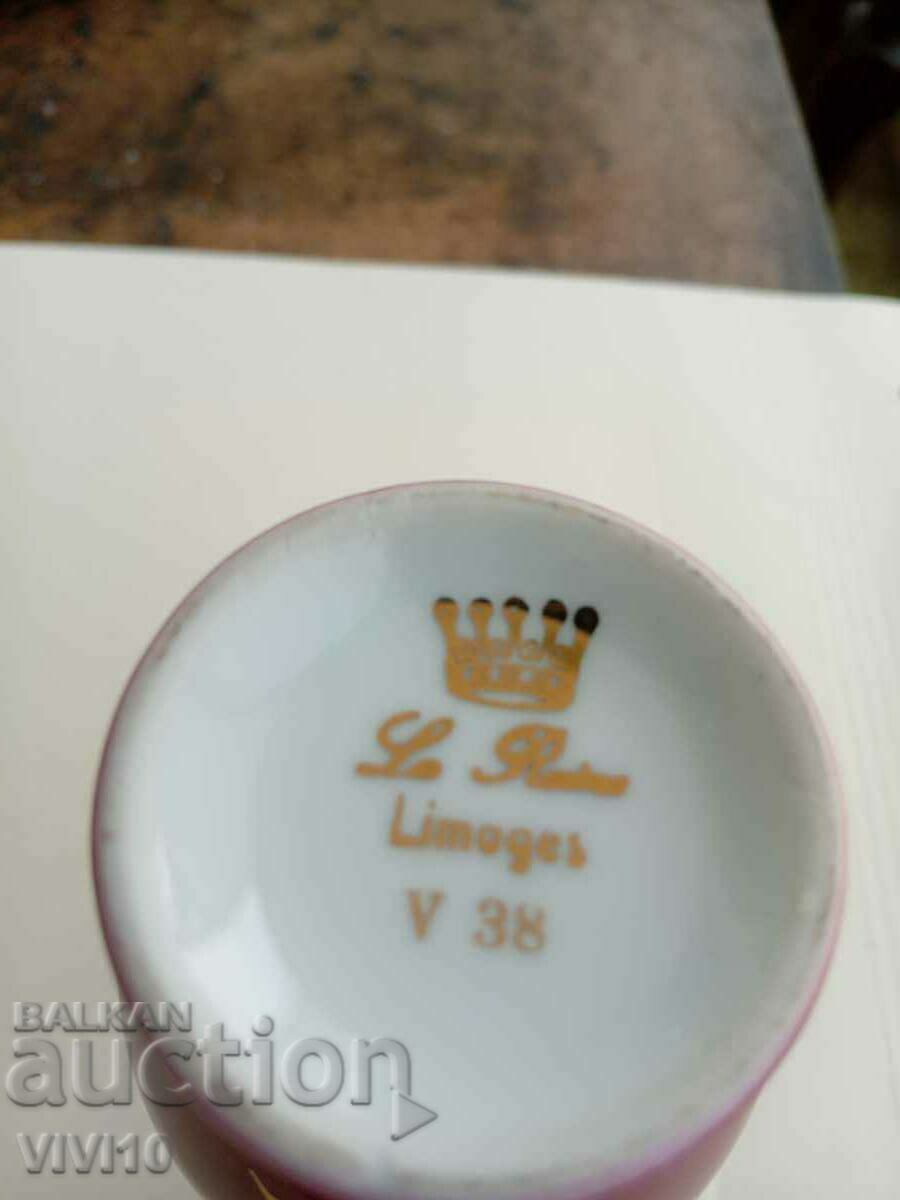 Auction  A gorgeous Limoges vase
