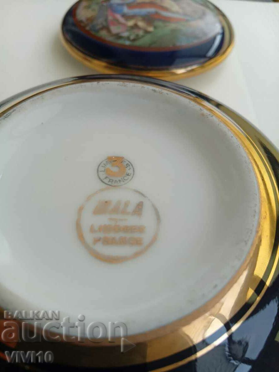 Auction  A gorgeous jewelry box LIMOGE